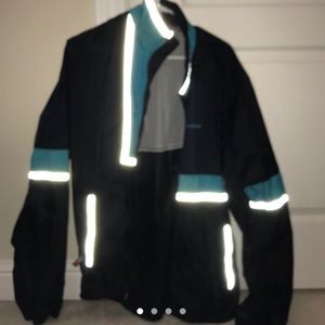 Vintage Windbreaker!!!! 🦋🍶🍼